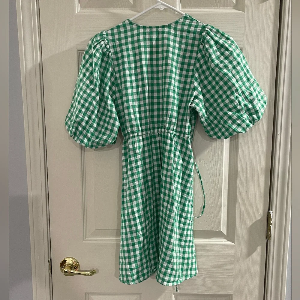 Old Navy Petite Womens Green White Gingham Checkered Plaid Wrap Mini Dress Sz Sm - Picture 2 of 3